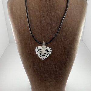 Murano (Look) Glass Necklace White/Black Heart